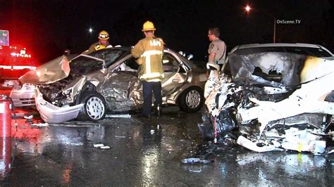 1 Person Killed In 6 Car Crash On Eastbound 10 Freeway In Mid City Abc7 Los Angeles