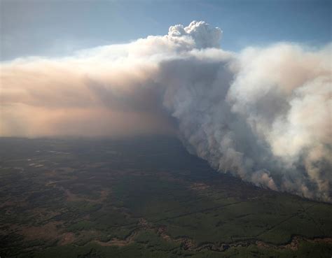 Canadas Wildfire Season Is Off To A Ferocious Start The Washington Post