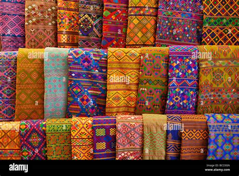 Bhutan Thimphu Handicrafts Emporium Traditional Bhutanese Textiles