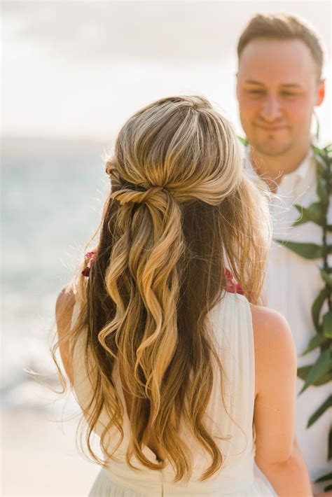 Image Result For Beach Wedding Hairstyles Medium Length Hair Beach My