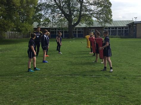 Students Put Through Their Paces By Hull Fc Barlby High School