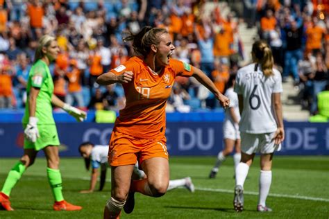 Watch Netherlands Survives New Zealand With Late Goal At Womens World