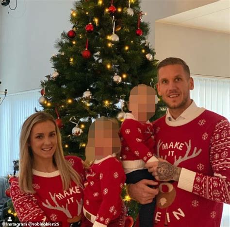 Alvaro morata's confidence is low. Robin Olsen Wife : Rome Italy 20th Oct 2018 Football ...