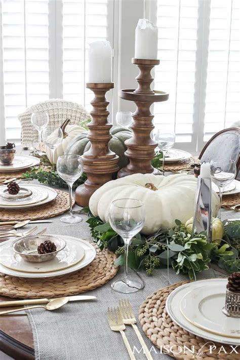 13 Farmhouse Thanksgiving Table Ideas to Help You Decorate Yours