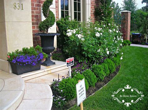 Landscaping ideas that are skillfully carried out can complement to the whole. 50 Best Front Yard Landscaping Ideas and Garden Designs for 2017