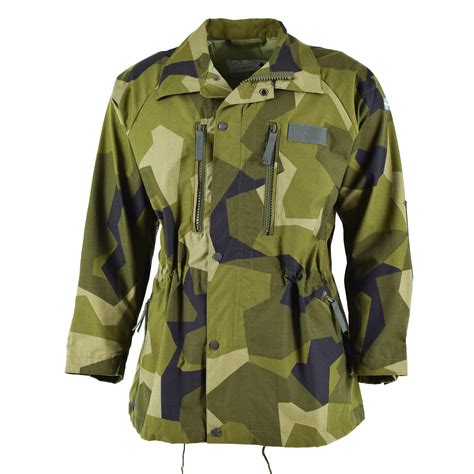 【ヨーロッパ】 スウェーデンswedish army m90 camo field jacket vxpn2 m61099299030 フィルソン