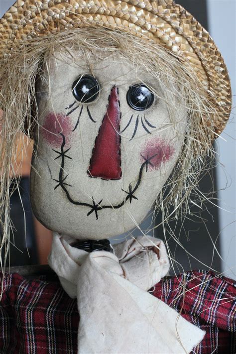 Making A Scarecrow Face