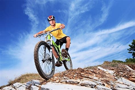 The 5 Best Enduro Mountain Bikes 2021 Reviews Outside Pursuits