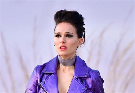 natalie portman s performance in vox lux earns official oscars 2019 campaign for best supporting
