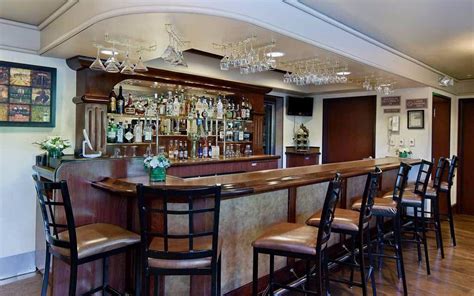 Tripadvisor'ın interaktif haritasını kullanarak konuma ve yakındaki restoran ve gezilecek yer seçeneklerine göz atın. Oxford Suites Yakima (Yakima, WA): What to Know BEFORE You ...