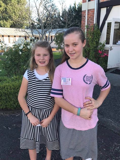 Duggar Family Blog: Duggar Updates | Duggar Pictures | Jim Bob and