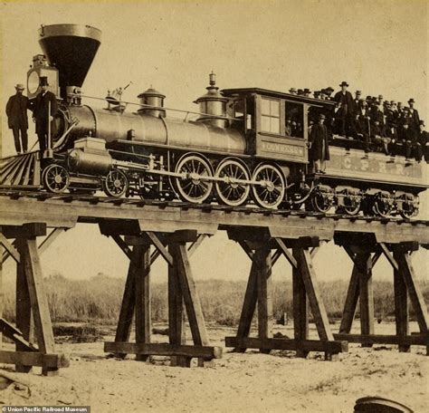 Fascinating Photos Capture The 19th Century Us Railroad Revolution