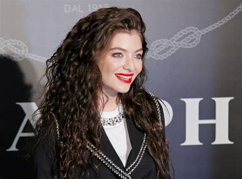 singer lorde canceled her concert in israel now those who told her not to go are being sued