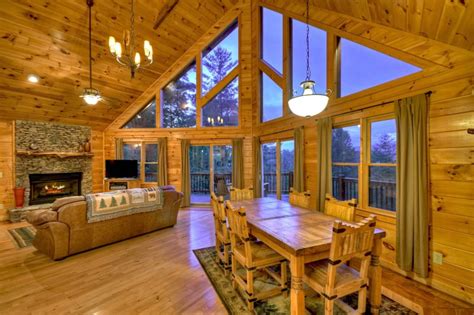 Mountain air cabin rentals vacation homes are located throughout the smoky mountains: Mountain High Lodge in Blue Ridge - North GA Cabin Rental