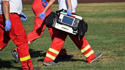 Safebeat Initiative Why Defibrillators Are So Essential In Sport