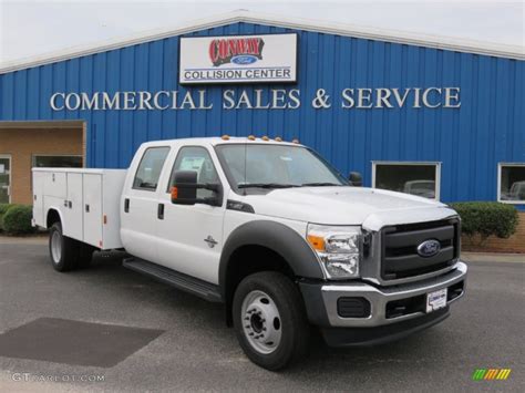 2016 Oxford White Ford F550 Super Duty Xl Crew Cab Chassis Utility
