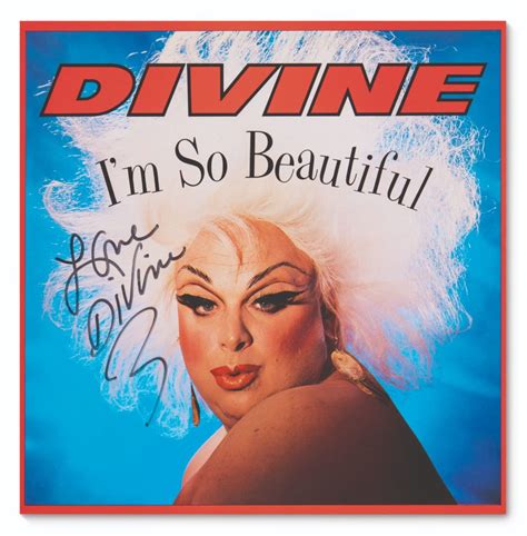 向美国变装皇后致敬loewe Celebrates Late Drag Queen Divine With Limited Edition