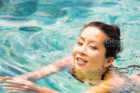 미드 성인 일본 여자 수영 클로즈업 수영 동작 활동에 대한 스톡 사진 및 기타 이미지 수영 동작 활동 수영장 스포츠 경기장