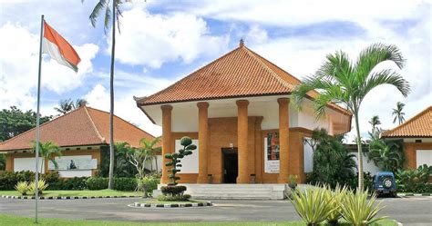 Museum Pasifika Bali Lokasi Harga Tiket Masuk Dan Koleksi Lukisan