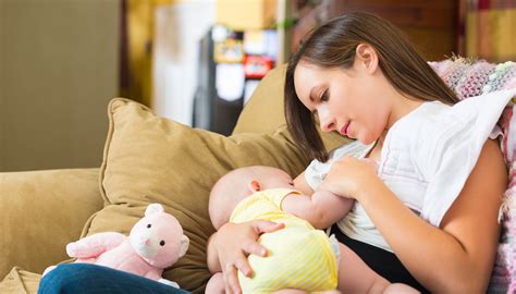 Las Mejores Posiciones Para Amamantar A Tu Bebé Y Tener Un Buen Agarre