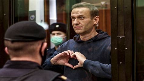 Russia Blasts Criticism Of Putin Critic Navalny S Prison Term As
