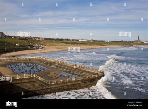 Tynemouth Long Sands Beach And The Old Tidal Swimming Pool Tyne And