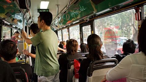 How To Use Psychological Tactics To Avoid Strangers On A Bus Wired