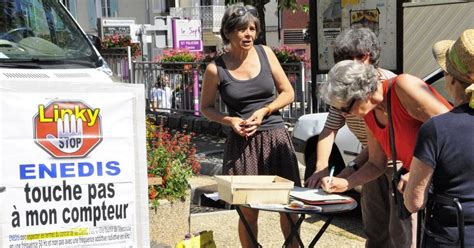 Si les compteurs communicants présentent de nombreux avantages pour les gestionnaires de réseau et. Saint-Félicien | Des pétitions contre le compteur Linky