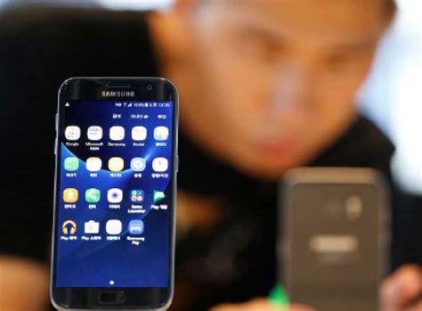 Samsung Extends Lead Over Apple In Smartphone Market Daily Ft