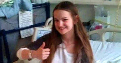Teenage Girls Life Saved After Optician Spots Signs Of Brain Tumour During A Routine Eye Test