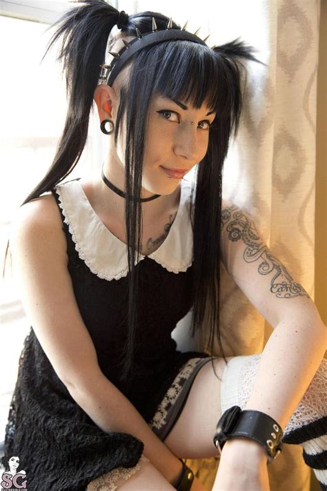 Porphyria Rlyeh Punk Girl Emo Looks Goth Beauty