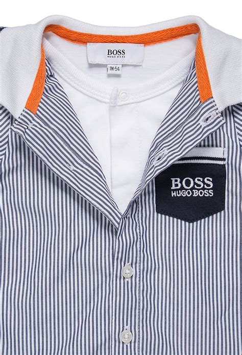 Gillet hugo boss taille 18 mois en excellent état à venir chercher à grammont, lennik ou bruxelles. Pyjama blanc marin pour bébé de la marque Hugo Boss