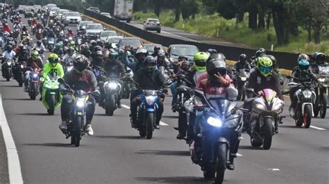 Así Fue La Rodada En Memoria De Los Motociclistas Que Fallecieron En La México Cuernavaca Proceso