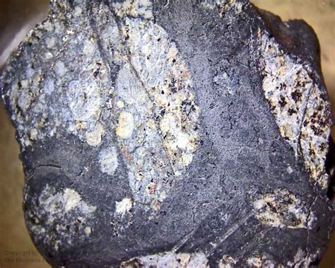 This distinguishes them from the stony meteorites, that are mostly silicates, and the iron meteorites, that are mostly meteoric iron. Stony Meteorites: Chondrites