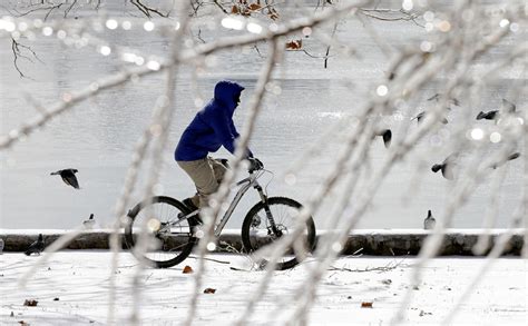 Bitter Cold Descends On Eastern Us Winter Weather Winter Weather