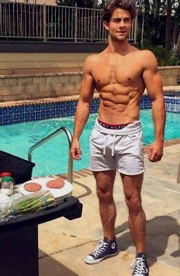 Shirtless Male Beefcake Muscular Hunk Pool Dude Shorts Legs Abs Photo