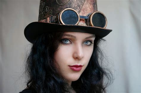 Steampunk Cosplay Hat Glasses Face Glance Beautiful Brunette Girl Rare Gallery