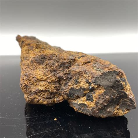 Vesta Asteroid Diogenite Meteorite Coupe Finale Avec Croûte Catawiki