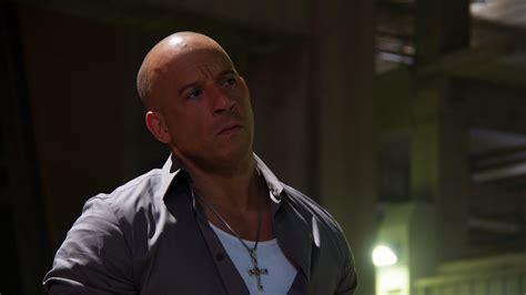 Dominic Toretto Vin Diesel With Gray Shirt Hd Fast And Furious 7