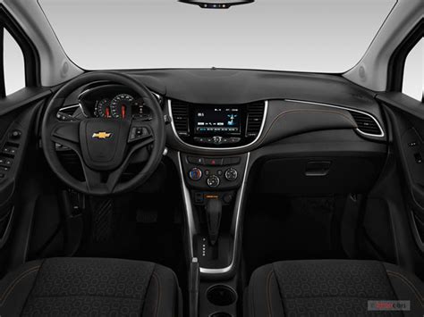 2022 Chevrolet Trax Pictures Us News