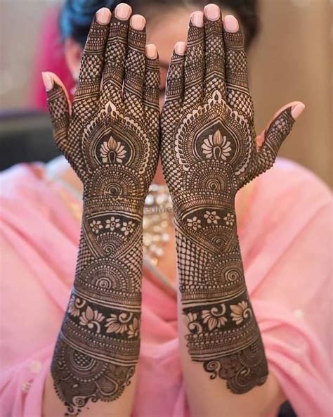 Photo Of Intricate Traditional Back Hand Mehndi Design