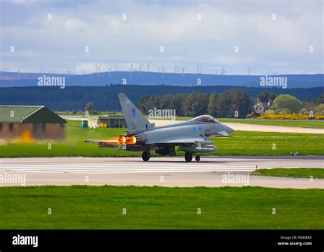 Eurofighter Typhoon Glass Fotos Und Bildmaterial In Hoher Auflösung