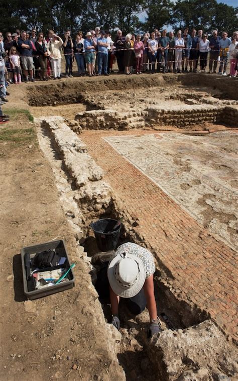 Second To None Roman Mosaic Uncovered In Berkshire Field To Be Reburied