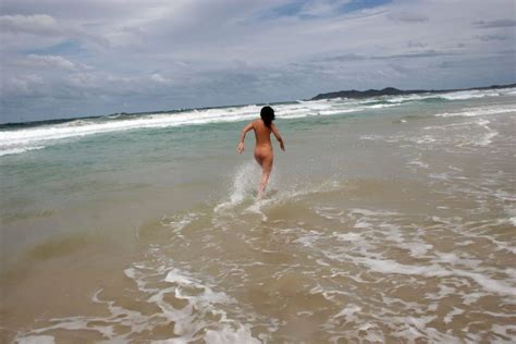 Roxeanne Naked In The Sand N Surf Picture Gallery