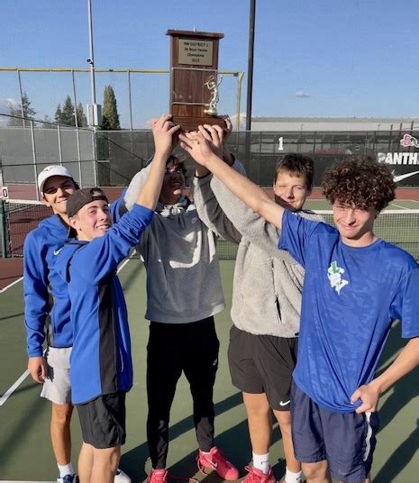 Shoreline Area News Shorewood Boys Tennis Wins District 1 Team