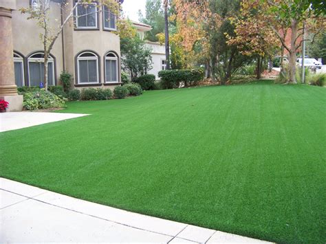 Adorn Your Lawn With Beautiful Synthetic Grass This Summer And Enjoy