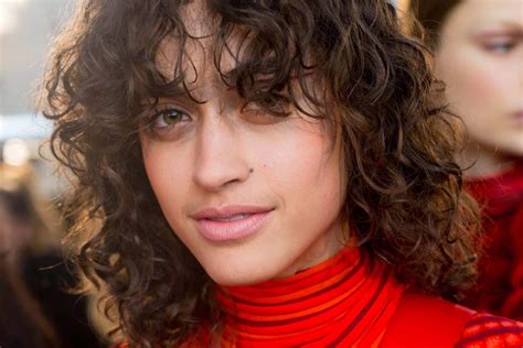 When it comes to curly hair with bangs, many women start to hesitate. 30 Awesome Layered Haircuts With Bangs For 2019 | All ...