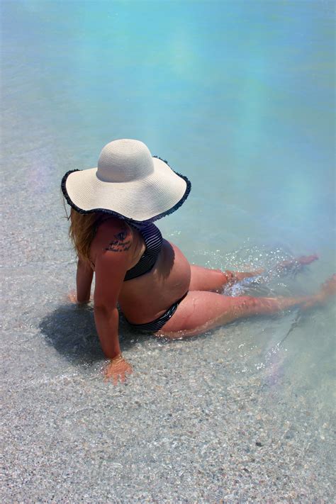 #maternityphotos #maternityphotography #babybump # ...