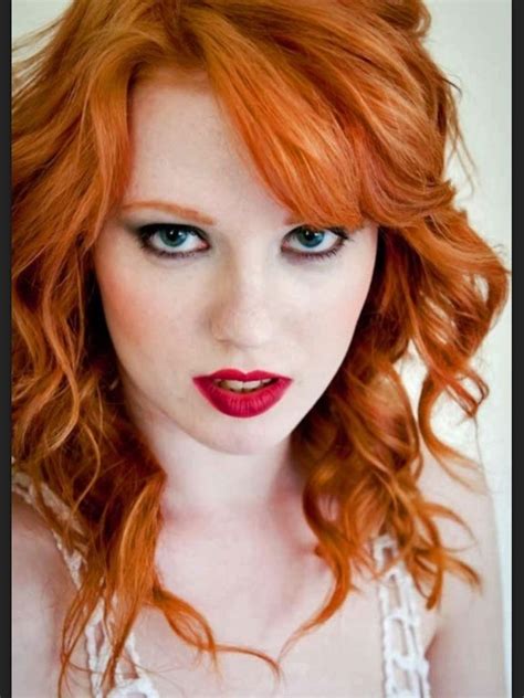 Pin By Di On Beautiful Red Heads Redhead Beauty
