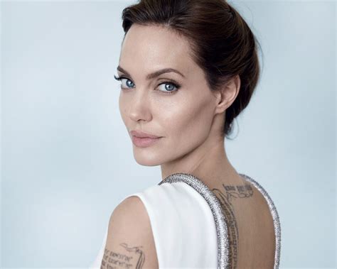 Angelina Jolie Explica Por Que Aceitou Papel Na Marvel ‘É Um Bom